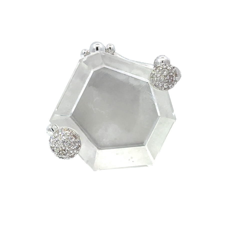 Close-up of white gold ring with 0.208 CT quartz diamond