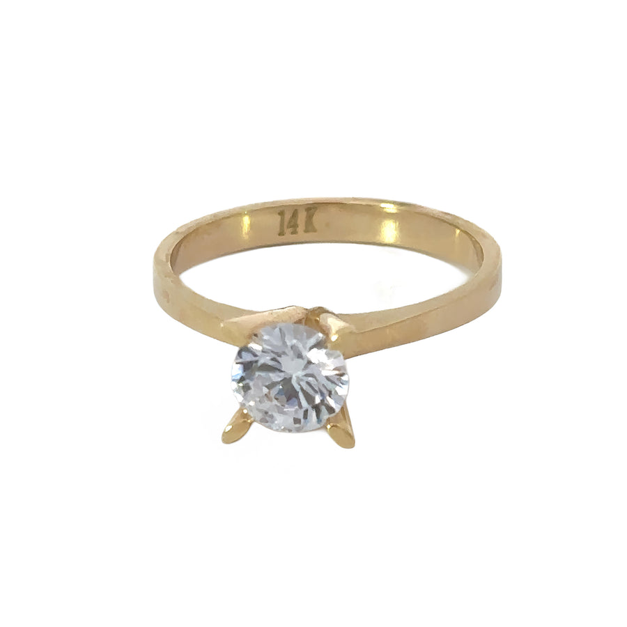 Women’s 14k gold solitaire ring with single gemstone