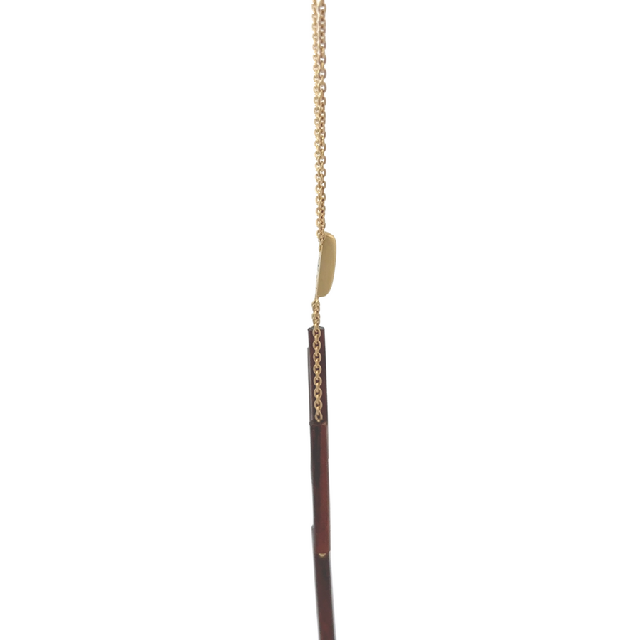 Women’s 18k gold necklace with dazzling diamond pendant