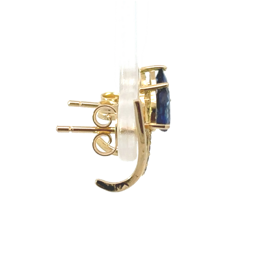 Gold earrings with zafiro gemstone for women