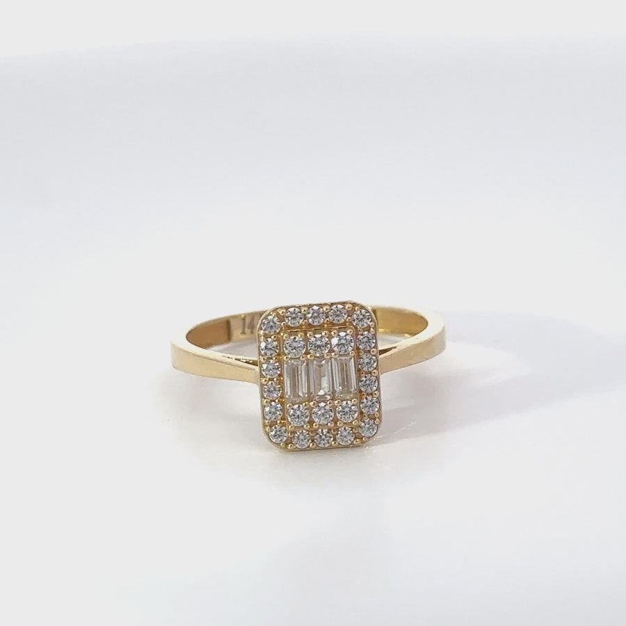 14k Gold Ring with CZ for Women, Size 7.5