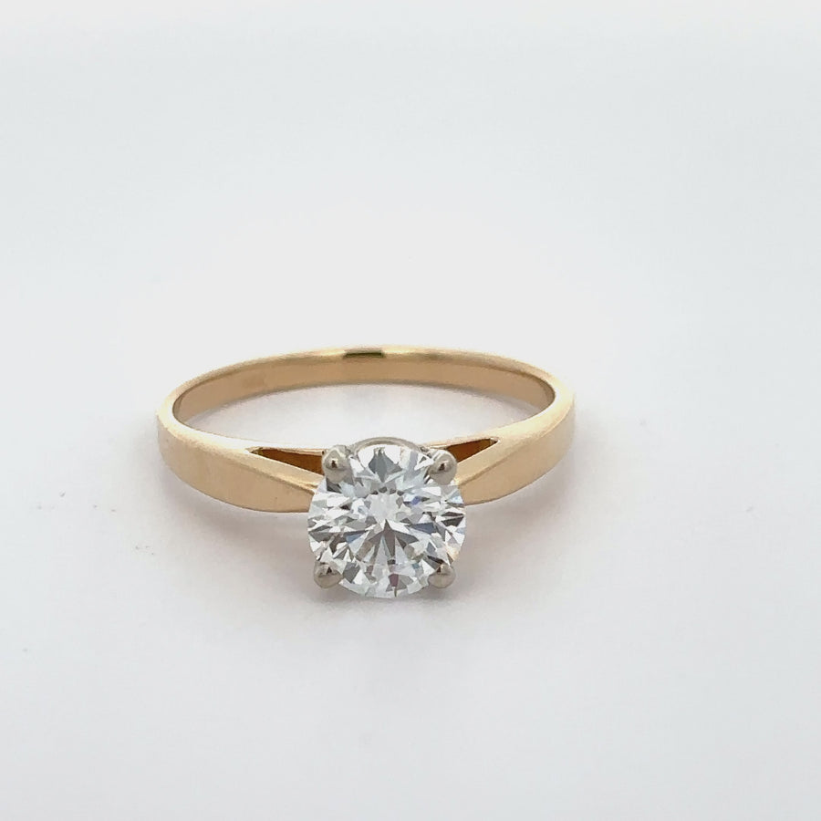 14k Gold Lab Diamond Ring with 1.04 CTS for Women