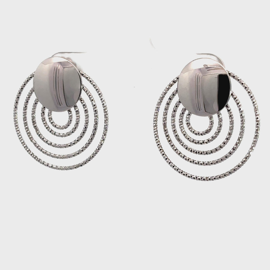 Classic Circle Stud Earrings in Silver