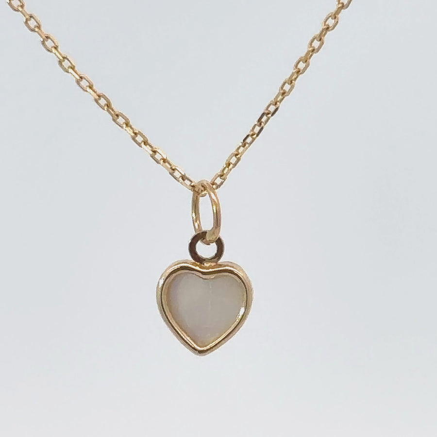 14k Gold XS Heart Pendant – Delicate and Charming for Women and Babies