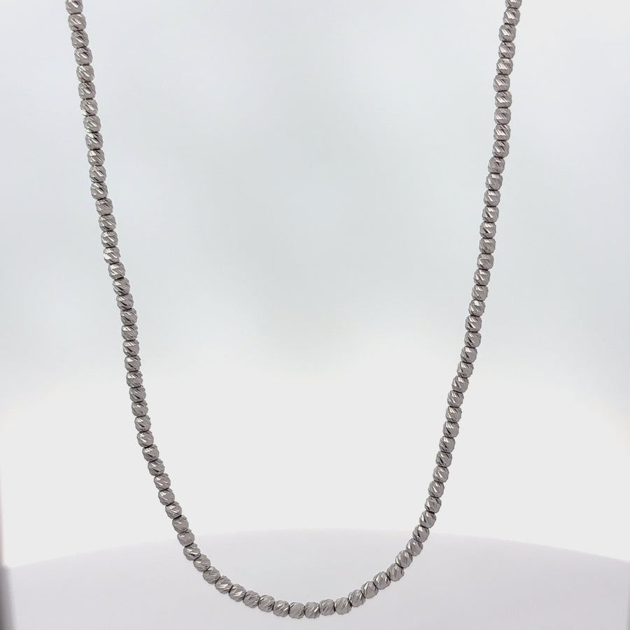 White Gold Necklace with Cut Diamond