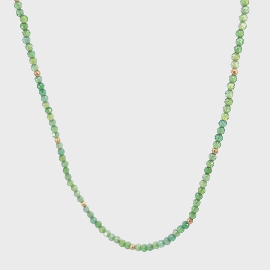 14k Gold Necklace with Green Corundum Stone – Adjustable Elegance