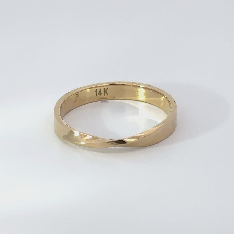 14k Gold Ring for Women, Size 9